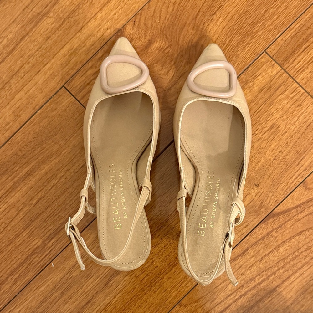 BeautiCloes Cream Pointed Slingback Flats with Decorative Buckle